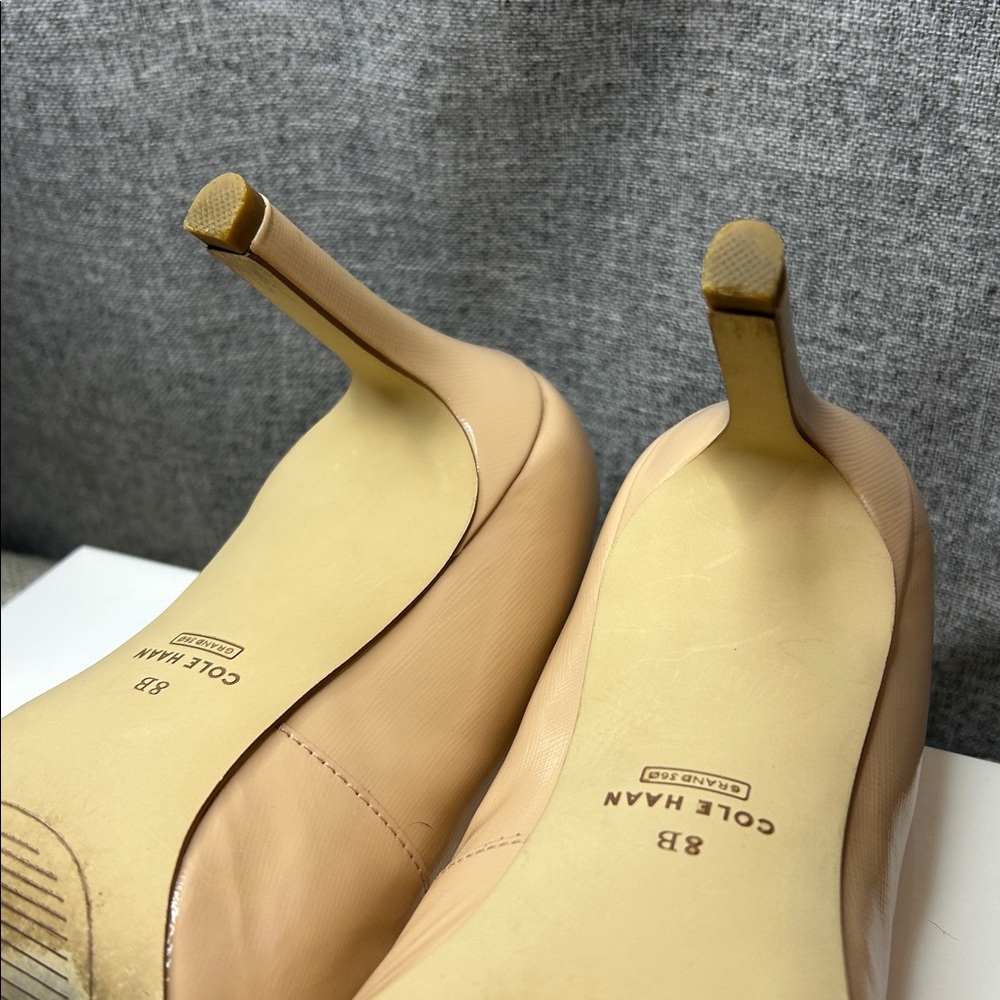 Cole Hahn Patent Leather Nude Pumps - Picture 9 of 9
